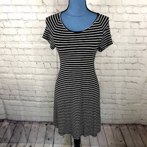 Old Navy Women's Stripe T-Shirt Dress Size S